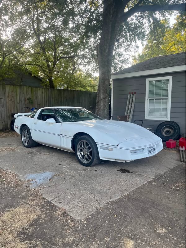 1984 Chevrolet Corvette - Hard Top 2D