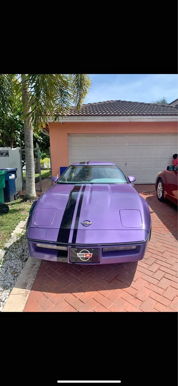 1990 Chevrolet Corvette - Coupe 2D