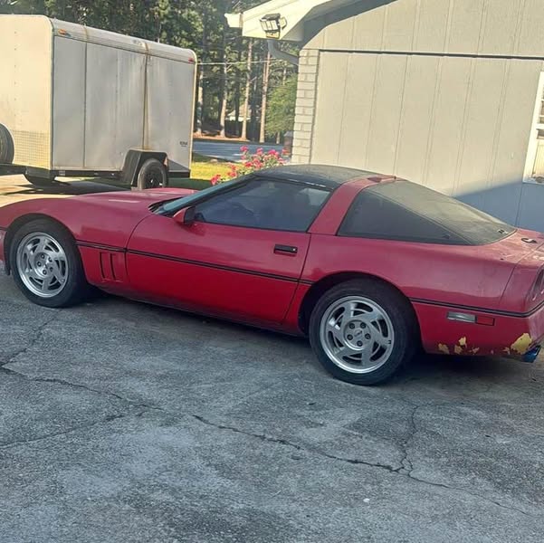 1990 Chevrolet Corvette - Coupe 2D