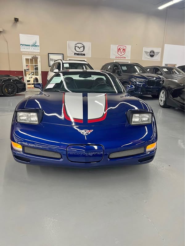 2004 Chevrolet Corvette - Z06 Coupe 2D Lemans Edition