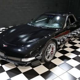 2002 Chevrolet Corvette Z06 - LOW MILES - 6 SPEED