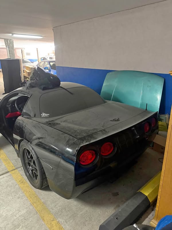 2001 Chevrolet Corvette - Z06 Hard Top 2D