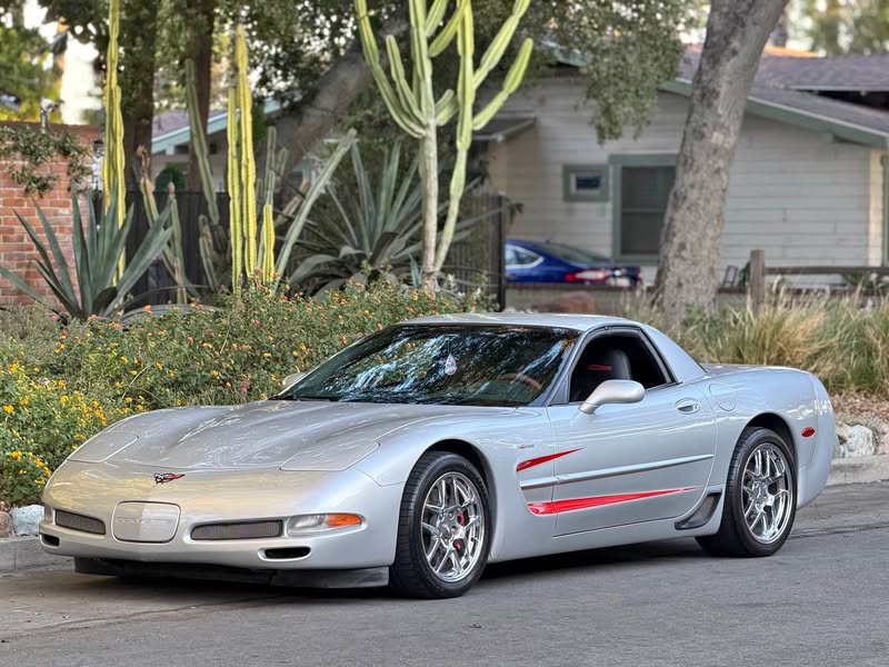 2001 Chevrolet Corvette - Z06 Coupe 2D