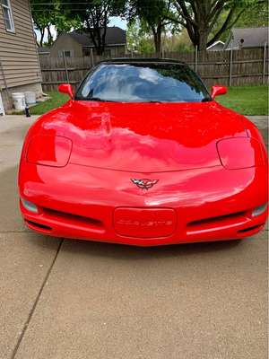 2000 Chevrolet Corvette - Hatchback Coupe 2D