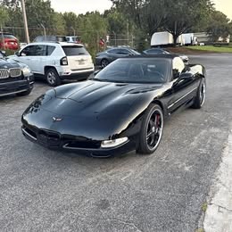 1999 Chevrolet Corvette Convertible 2D