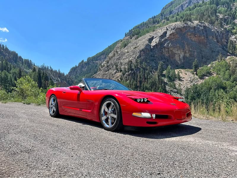 2001 Chevrolet Corvette - Convertible 2D