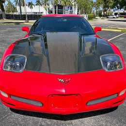 2001 Chevrolet Corvette Convertible 2D Chevrolet Corvette 2001_status 2000