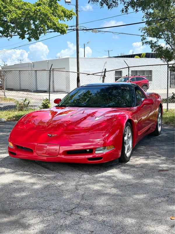 2004 Chevrolet Corvette - C5