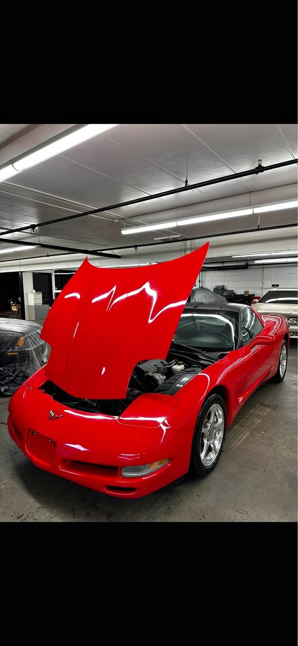 1997 Chevrolet Corvette - Hatchback Coupe 2D
