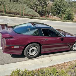 2000 Chevrolet Corvette - Base