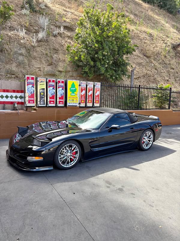 2001 Chevrolet Corvette - Convertible 2D