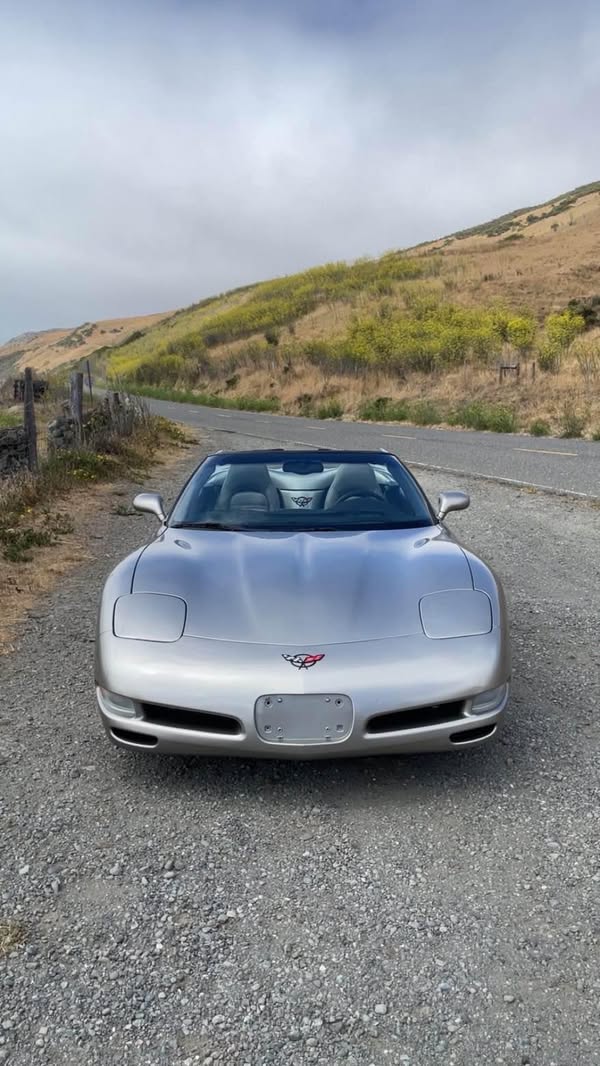 2001 Chevrolet Corvette - Convertible 2D