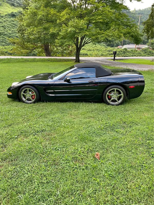2001 Chevrolet Corvette - Convertible 2D