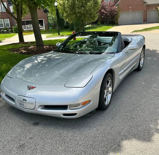 2000 Chevrolet Corvette - Convertible 2D