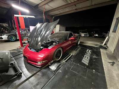 2000 Chevrolet Corvette - Coupe 2D