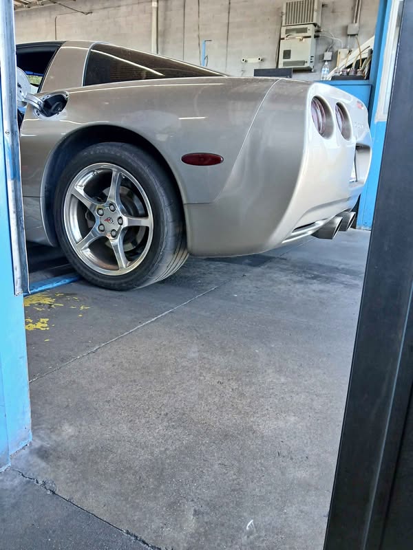2001 Chevrolet Corvette - Hatchback Coupe 2D