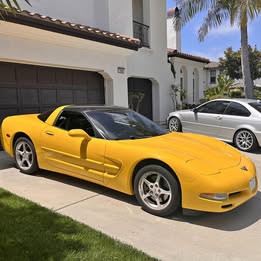 2001 Chevrolet Corvette - Clean Title 118K miles
