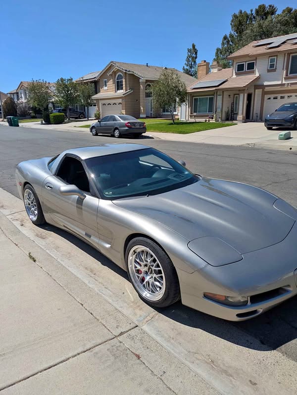 1999 Chevrolet Corvette - Hatchback Coupe 2D