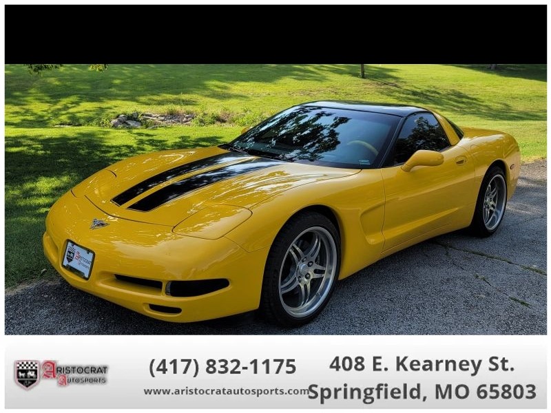 2003 Chevrolet Corvette Base