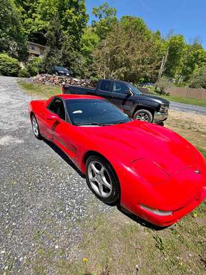 2000 Chevrolet Corvette - Coupe 2D