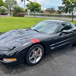 1998 Chevrolet Corvette Coupe Targa Roof