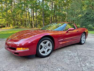 1998 Chevrolet Corvette Hatchback Coupe 2D