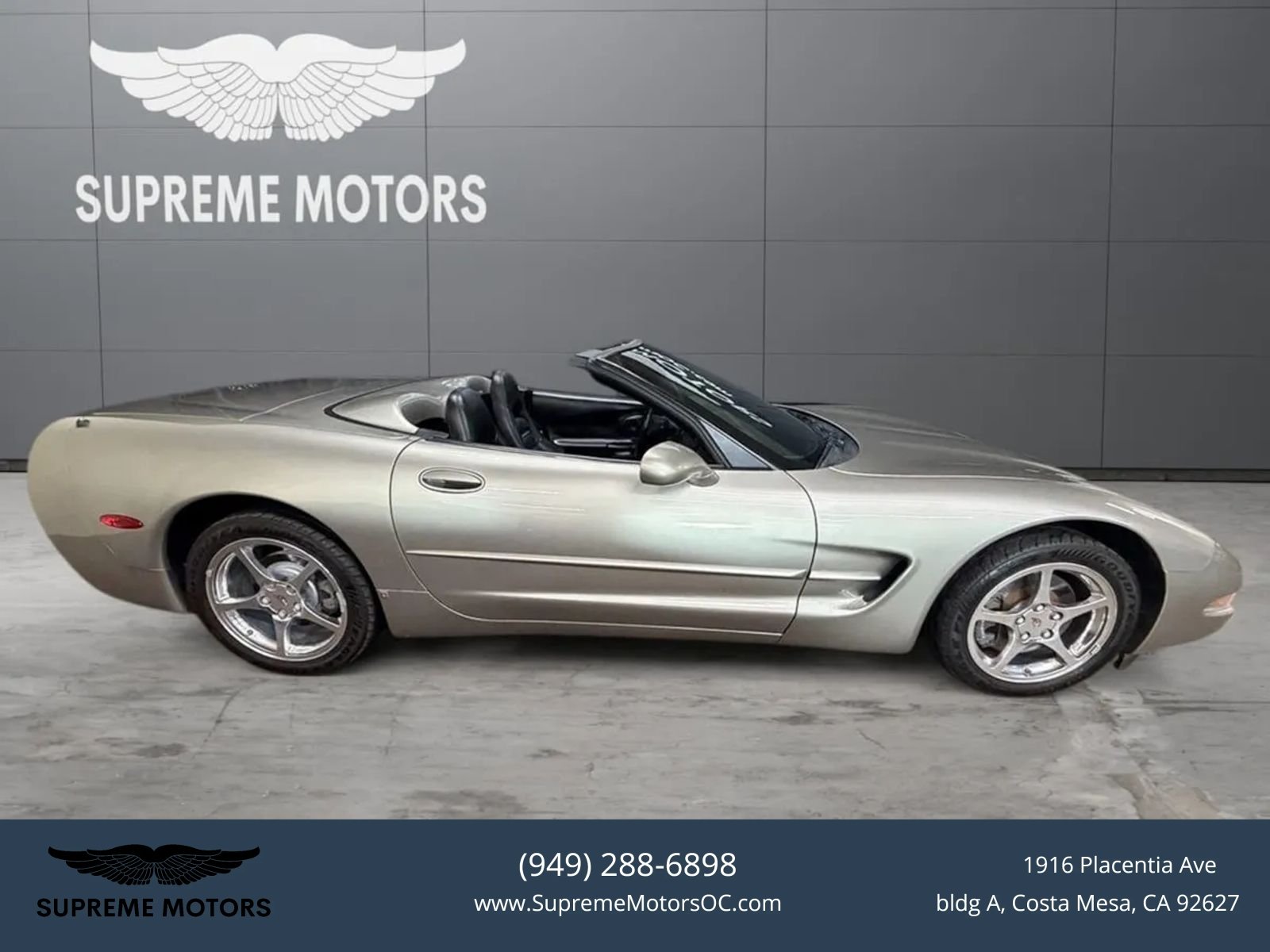 2000 Chevrolet Corvette Convertible 2D