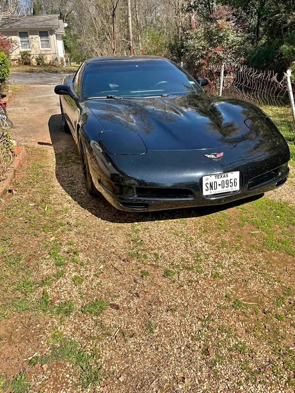 1999 Chevrolet Corvette - T top