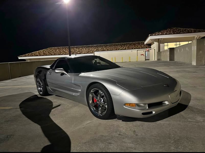 2004 Chevrolet Corvette - Coupe 2D