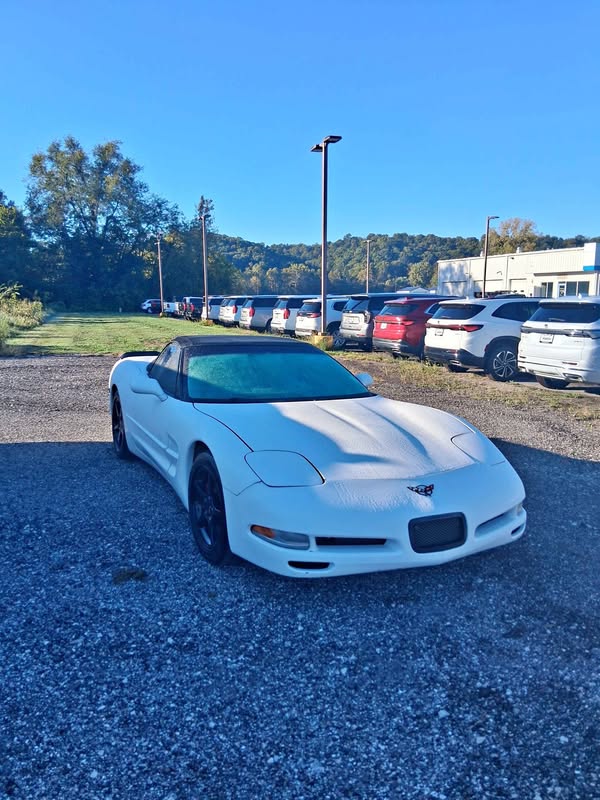 2002 Chevrolet Corvette - Base