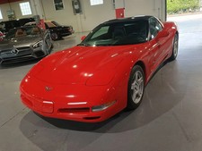 1999 Chevrolet Corvette 2dr Coupe Stickshift Clean Carfax