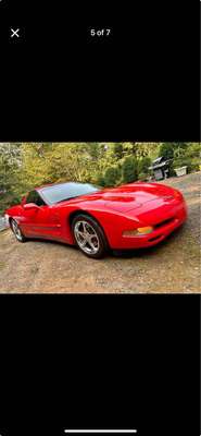 2002 Chevrolet Corvette - 2 door coupe