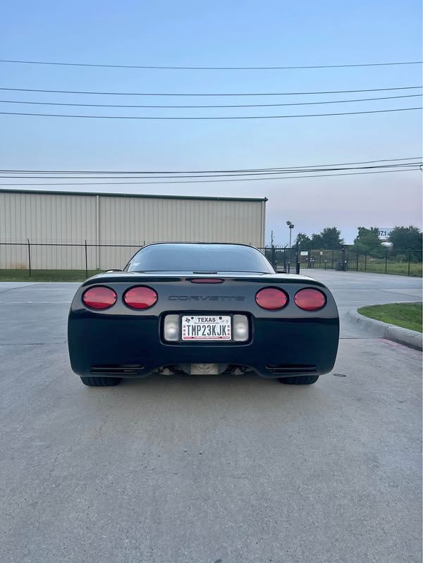 2001 Chevrolet Corvette - Coupe 2D