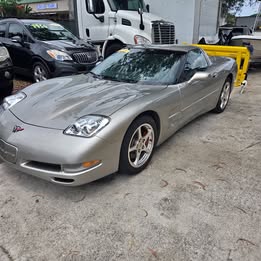 2001 Chevrolet corvette 5.7L ,1 Owner ,No Trades ,Price firm.
