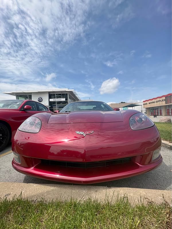 2005 Chevrolet Corvette - Convertible 2D