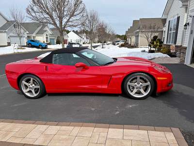 2005 Chevrolet Corvette - Convertible 2D