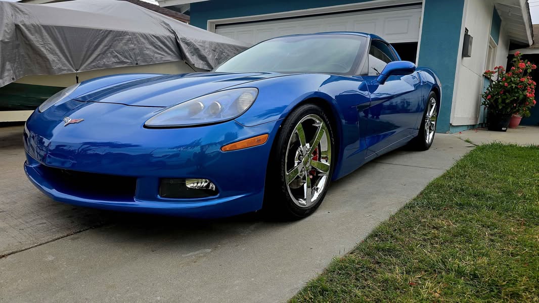 2009 Chevrolet Corvette - Convertible 2D