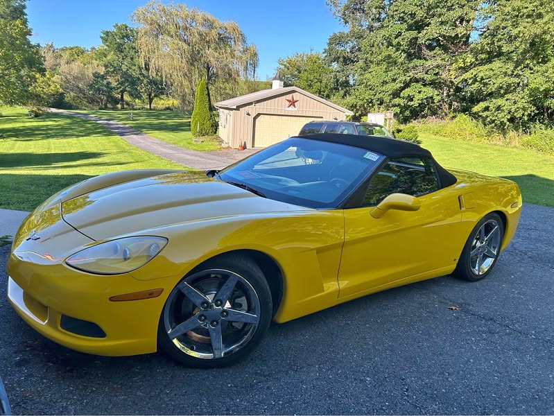 2006 Chevrolet Corvette - Convertible 2D