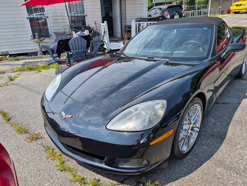 2005 Chevrolet Corvette - Convertible 2D
