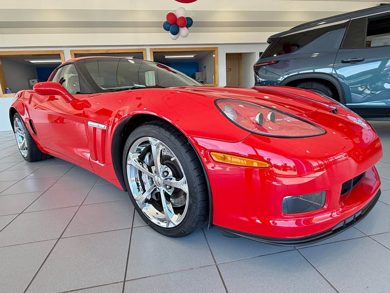 2013 Chevrolet Corvette Convertible 2D