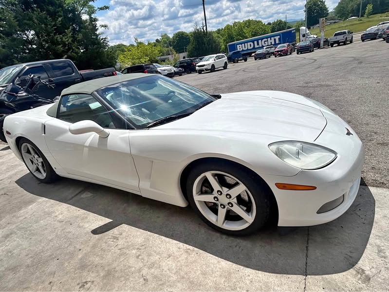 2006 Chevrolet Corvette - Convertible 2D