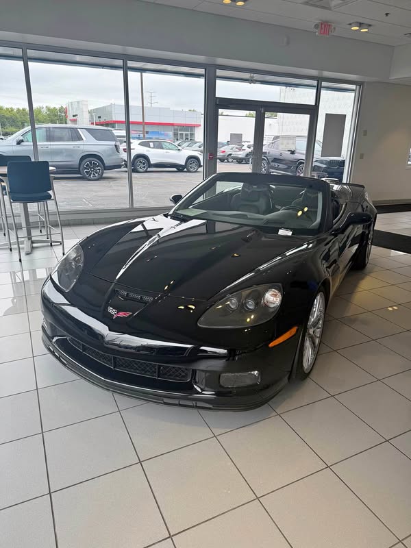 2013 Chevrolet Corvette - 427 Convertible 2D