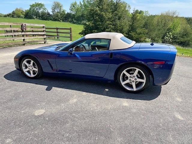 2005 Chevrolet corvette convertible
