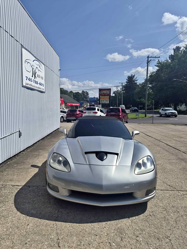 2005 Chevrolet Corvette - Convertible 2D