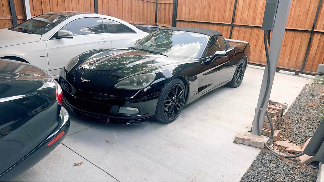 2007 Chevrolet Corvette - Convertible 2D