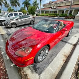 2006 Chevrolet Corvette Convertible 2D