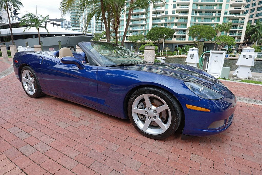 2005 Chevrolet Corvette 2dr Convertible