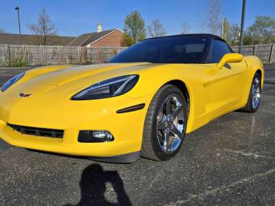 2005 Chevrolet Corvette - Stingray Z51 Convertible 2D