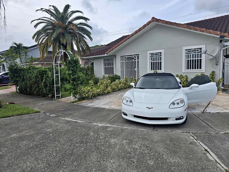 2008 Chevrolet Corvette - Convertible 2D