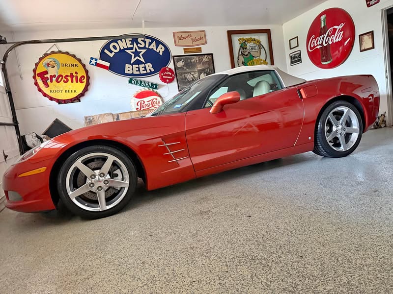 2006 Chevrolet Corvette - Convertible 2D